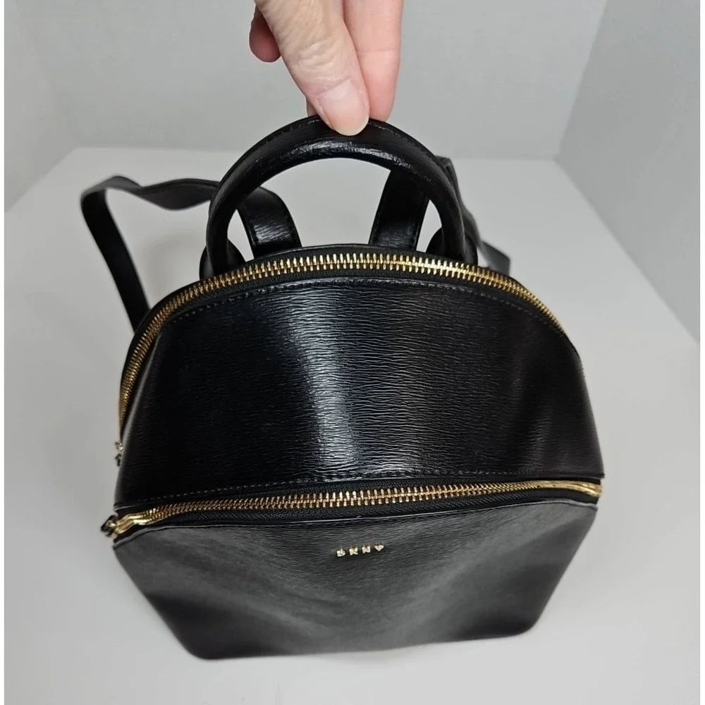 Dkny black textured
